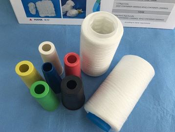 Китай Высокая цепкость шить покрашенную пряжу полиэстера, пряжу извива волокна с Иженг и извива з поставщик