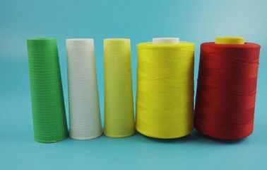 Китай Подгонянный изготовитель шить потока одежды потока 40/2 5000М полиэстера стойкости краски поставщик